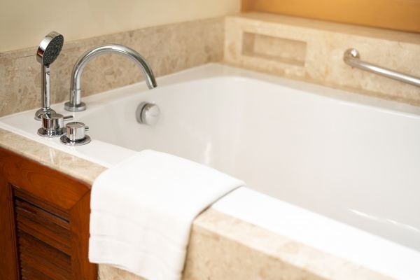 Cost of Tub Faucet Repair in Missouri City