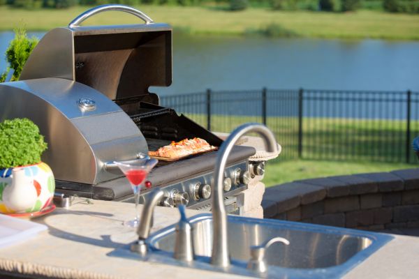 Cost of Outdoor Kitchen Plumbing in Missouri City